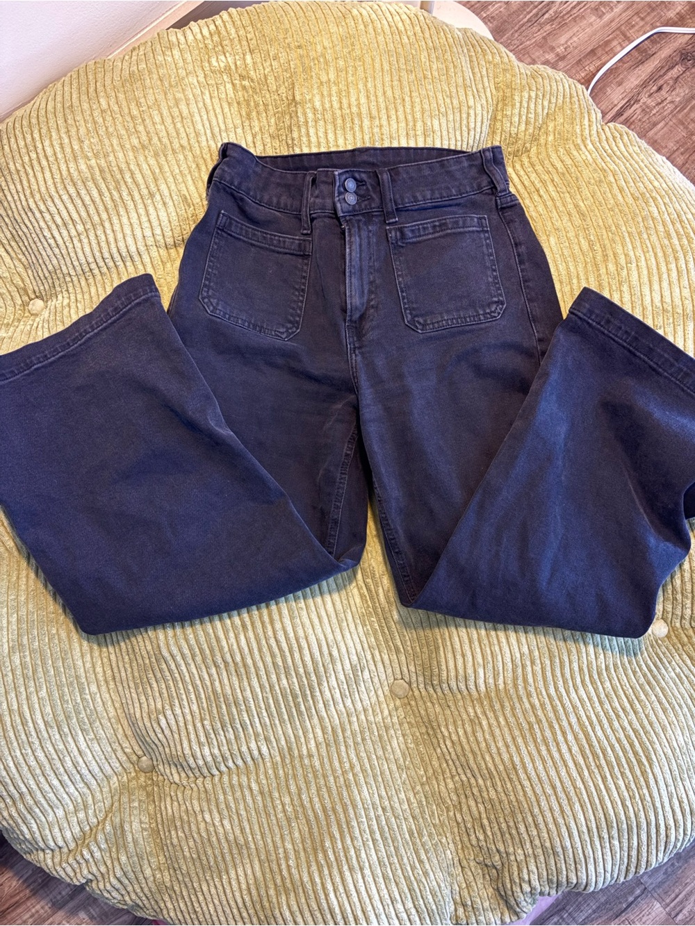 GAP High-Rise Dark Blue Jeans - Straight Leg